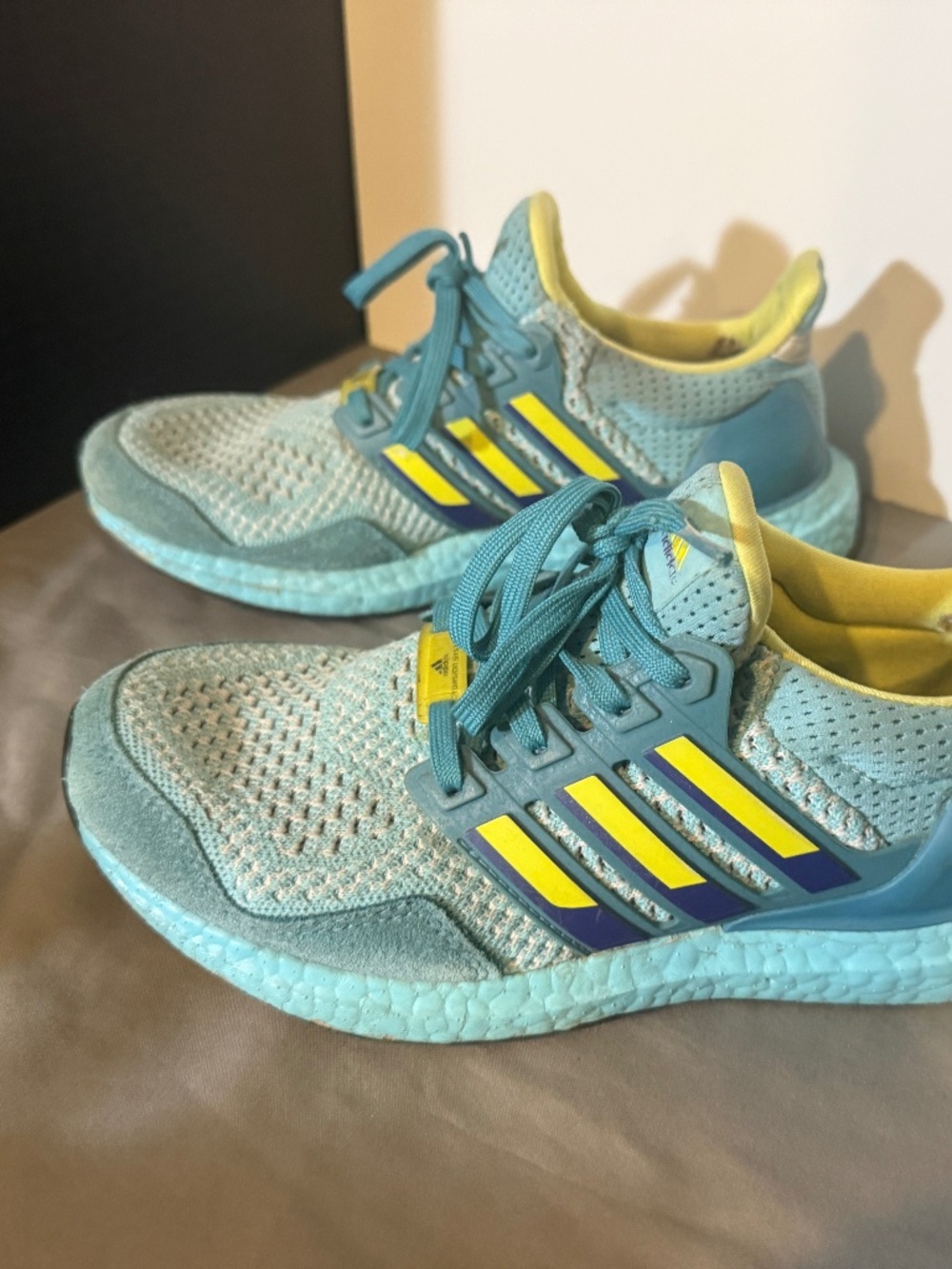 adidas Ultraboost 1.0 DNA ZX 8000 Aqua Sneakers H05263